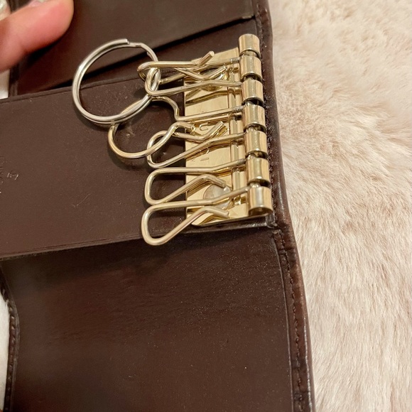 Preloved Authentic Gucci 6 Key Ring Holder - Picture 5 of 11